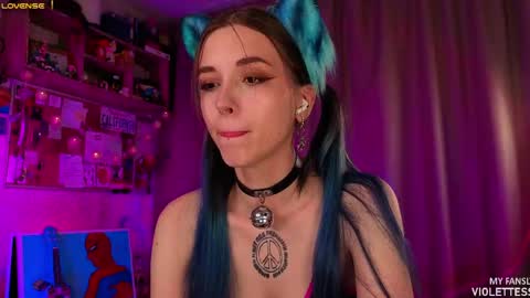 Vi  Best on my Fansly  online show from 04.23.26