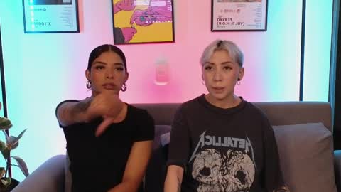 Violet online show from 04.02.26