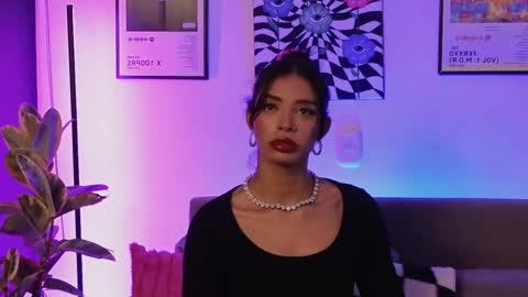 Snapshot of violettgrey_ chatting on 06.02.26 Violet online show from 06.02.26