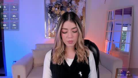 Violett  online show from 02.13.26