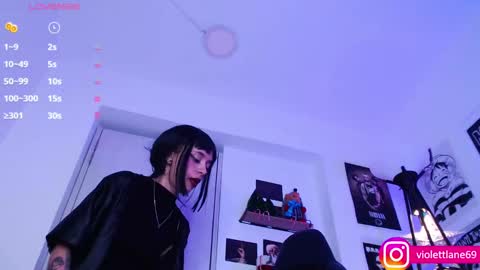 Snapshot of violettlane chatting on 12.11.24 Violeta online show from 12.11.24