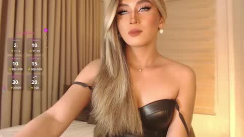 Best Of Both Worlds online show from 12.02.24