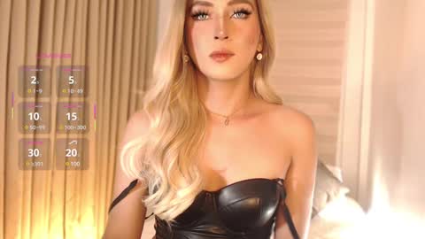 Best Of Both Worlds online show from 02.22.25