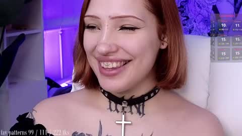 Snapshot of violetvio1ator chatting on 05.15.26 Dommy mommy online show from 05.15.26
