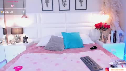 VIOLLET online show from 11.07.25