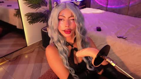 viollettebylyly online show from 04.03.26