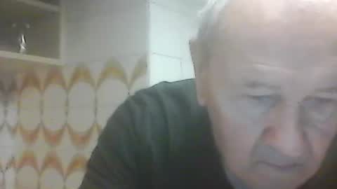 Snapshot of virgomandel chatting on 04.21.26 virgomandel online show from 04.21.26