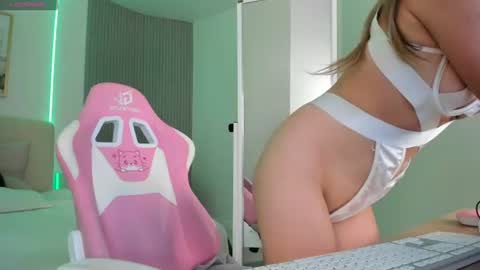 Chloe online show from 06.19.26