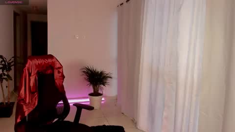 Lu online show from 11.26.25