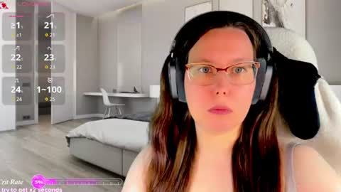 Victoria Romans online show from 07.06.26