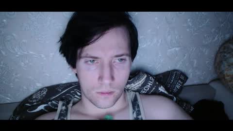 vitiligoboyy online show from 11.21.25