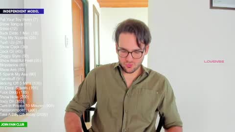 Vito Ferrer online show from 06.05.26