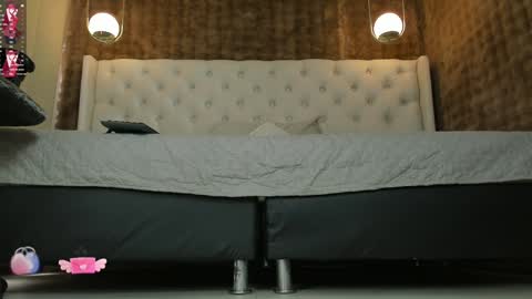 VittaaaPlease help me with your thumbs up its important  online show from 01.17.25