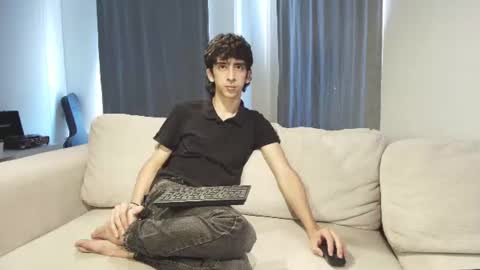 Snapshot of vittorio_cerati chatting on 07.25.26 new acount online show from 07.25.26