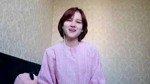 Snapshot of vivatrude chatting on 02.06.26 Sonya online show from 02.06.26