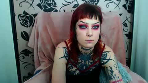 ViviaDarc online show from 01.06.26