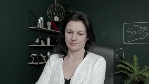 Vivian online show from 03.09.26