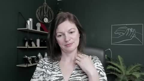 Vivian online show from 06.18.26