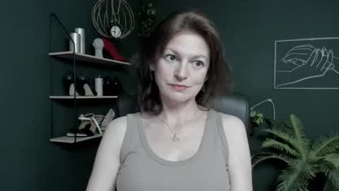 Vivian online show from 07.06.26