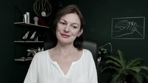 Vivian online show from 07.28.26