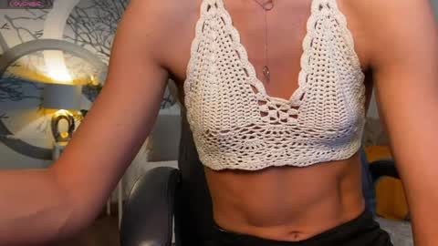Vivian Evans online show from 05.22.26