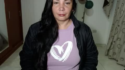 vivian_milf_paint online show from 10.31.25