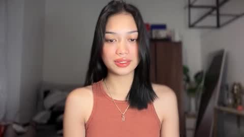 Vivian online show from 02.17.26