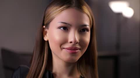 Naomi online show from 04.30.26