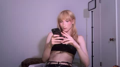 vivian layy online show from 06.17.26