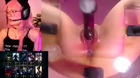 Vivian online show from 07.16.26