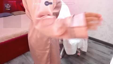 Vivien online show from 06.25.26