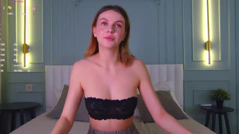 Sophia online show from 05.16.26