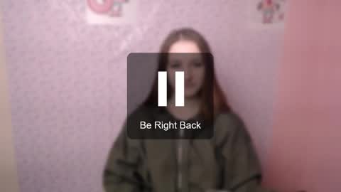 vivienalles_ online show from 12.04.24