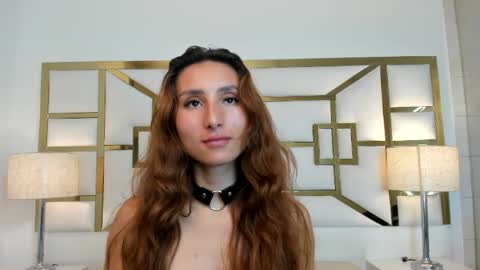 Viviene online show from 06.07.26