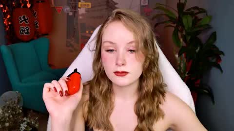 Snapshot of vivienleeigh chatting on 03.02.26 Vivien online show from 03.02.26