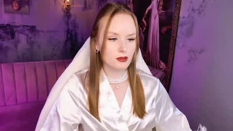 Vivien online show from 05.06.26