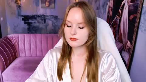 Vivien online show from 05.08.26