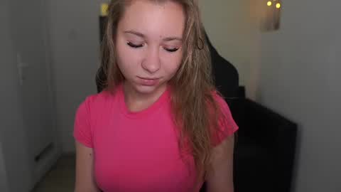 VivienVance online show from 06.21.26