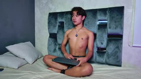 vix_hot online show from 05.26.26