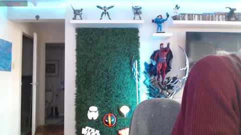 Snapshot of vixen_lockheart chatting on 09.09.25 Vixen online show from 09.09.25