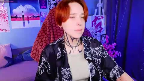 Snapshot of vixen_noir chatting on 07.18.26 Alice online show from 07.18.26