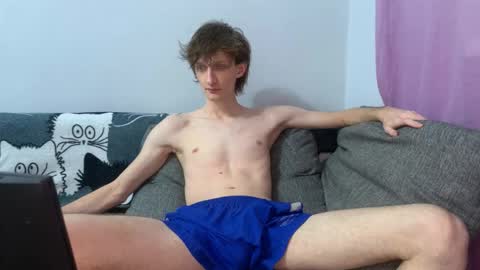 Snapshot of vlad_ggvldd chatting on 02.09.26 Vlad Dinovich online show from 02.09.26