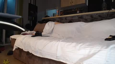 vladika021 online show from 09.12.25