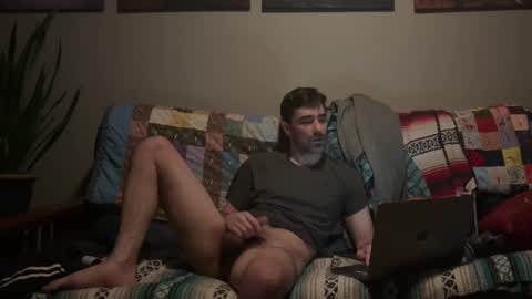 Snapshot of vohtjon chatting on 09.20.25 renots online show from 09.20.25