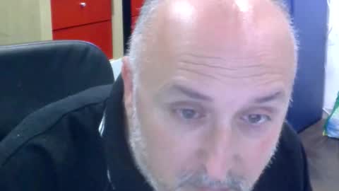 Snapshot of volpi72 chatting on 05.18.26 volpi72 online show from 05.18.26