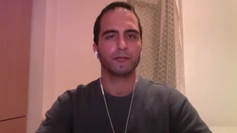 Snapshot of volve5 chatting on 12.22.24 volve5 online show from 12.22.24