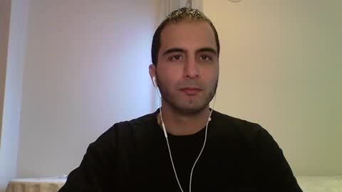 Snapshot of volve5 chatting on 02.22.26 volve5 online show from 02.22.26