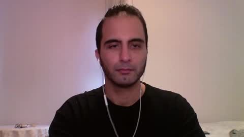 Snapshot of volve5 chatting on 04.01.26 volve5 online show from 04.01.26