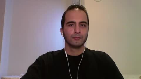 Snapshot of volve5 chatting on 04.05.26 volve5 online show from 04.05.26