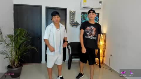 voyeurism_guys online show from 11.09.25